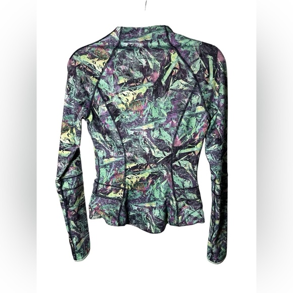 Lululemon Reversible Find Your Bliss Jacket Vintage Green Iridescent Size 4 - Picture 6 of 8